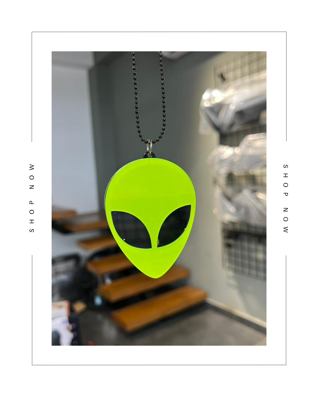 Alien 3D car hanging